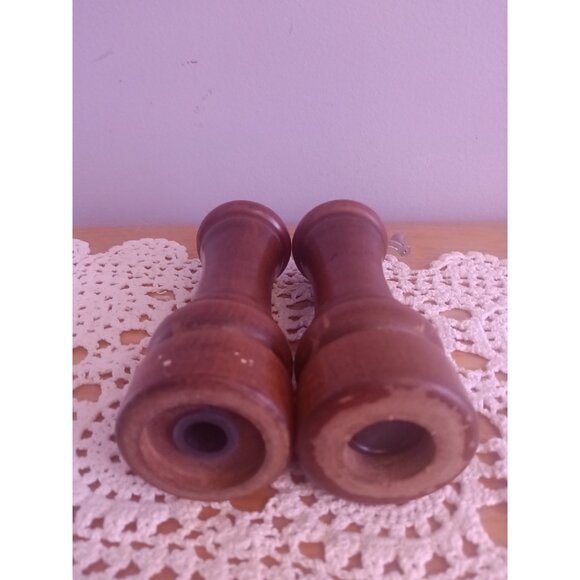Vintage BEL AIRE Wooden Salt & Pepper Grinder Shaker Pillar Style MCM - Picture 6 of 6